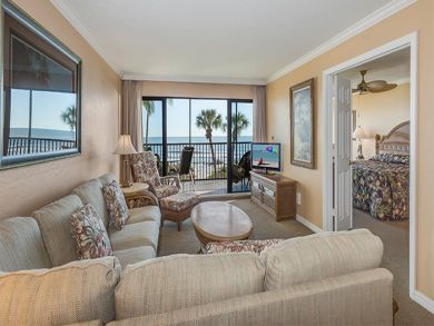 Sanibel 2 bedroom Vacation Rentals Sleeps Six Beachfront